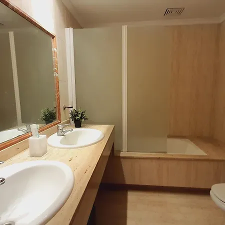 Mamaconchi Bnb4people, Host Inside El Arenal (Mallorca)