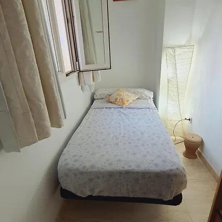 Mamaconchi Bnb4people, Host Inside Hébergement de vacances *